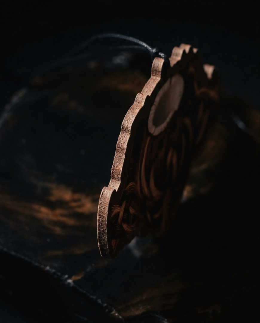 Wide Woven Silhouette